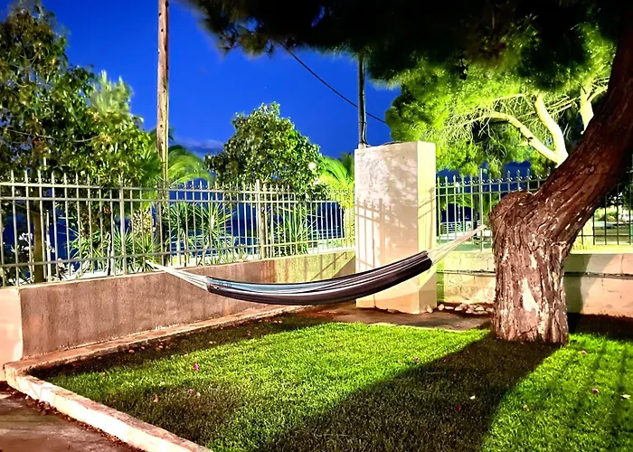 Hébergement de vacances Sofia - Corinthia Agioi Theodoroi (Corinthia)